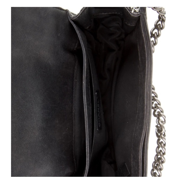 CHANEL Medium Boy Reverso Flap - Picture 3 of 5